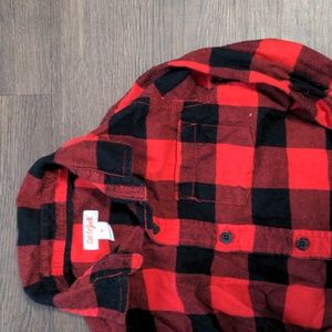 Cat & Jack Size 3T Red and Black Flannel Long Sleeve Button Down Shirt